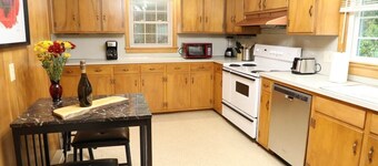 Duke Forest Gem! 3BR, sleeps 7
