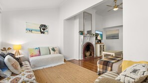 TV, fireplace, DVD player, books