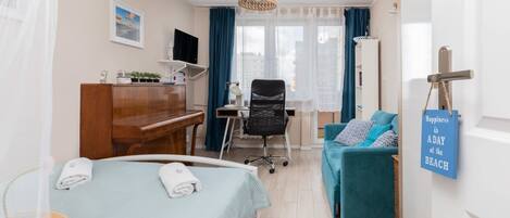 1 bedroom, iron/ironing board, WiFi, bed sheets