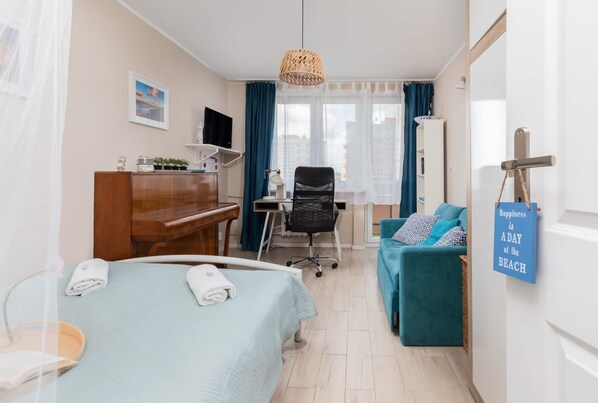 1 bedroom, iron/ironing board, WiFi, bed sheets