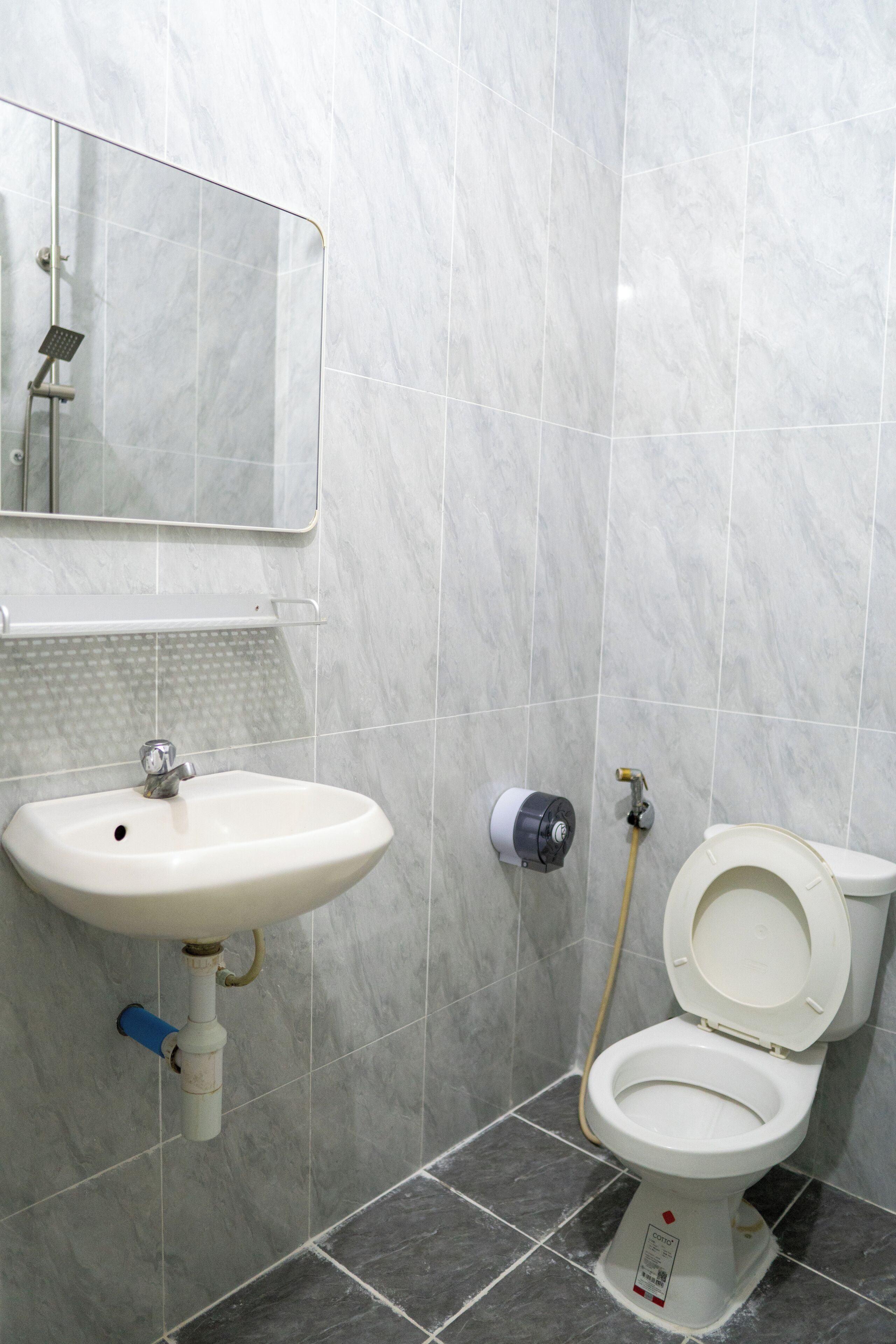 Photo - Empire House, Phnom Penh