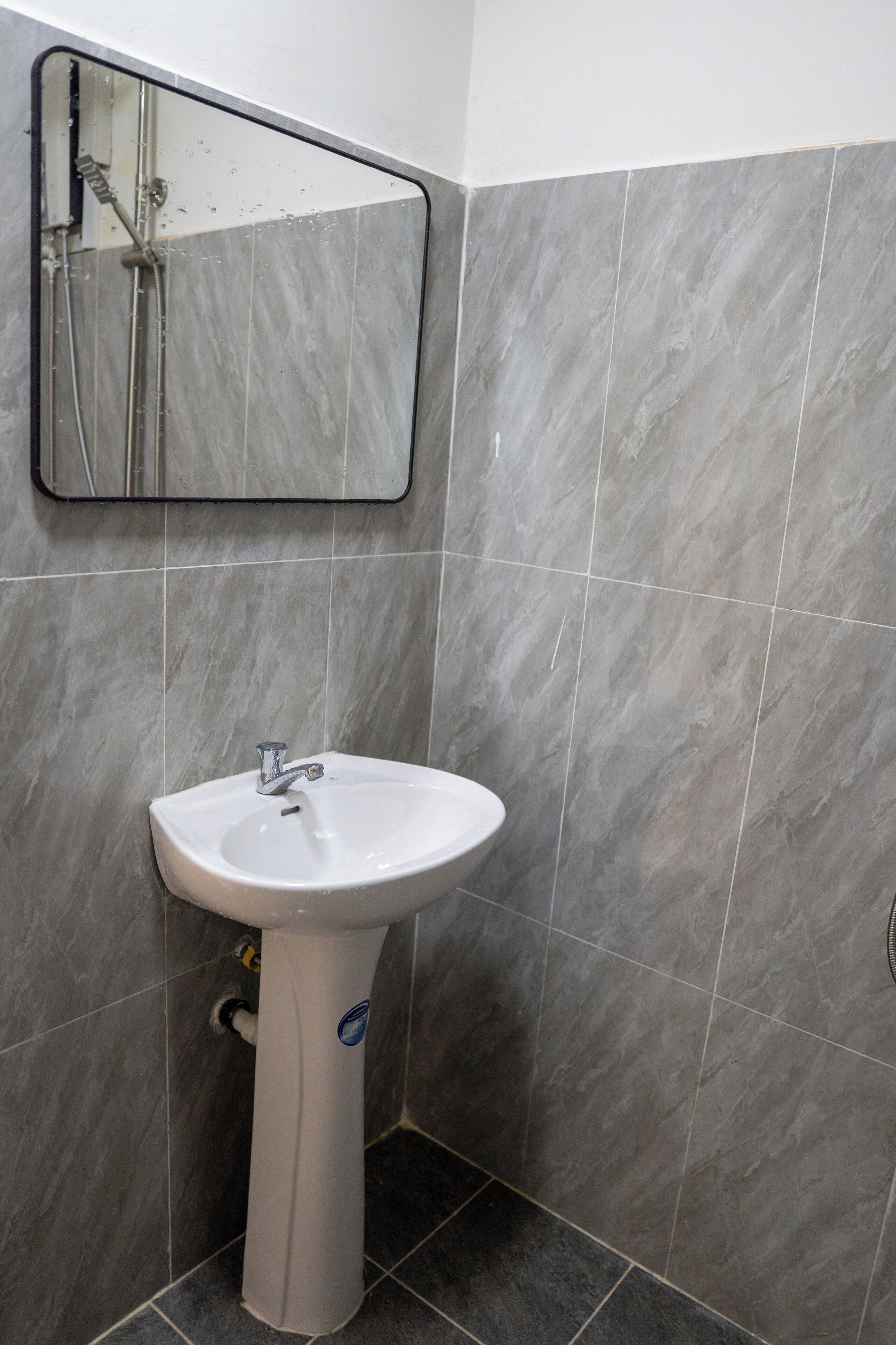 Photo - Empire House, Phnom Penh