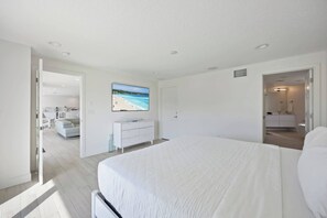 4 quartos, ferros/tábuas de passar roupa, berço de viagem, Wi-Fi