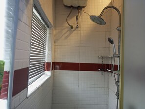 Shower, soap, toilet paper - Studio apartment for shortlet in a quiet fully Serviced Estate 24hr power supply (Port Harcourt)