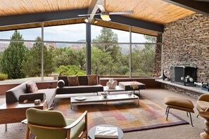 TV, fireplace, DVD player, offices