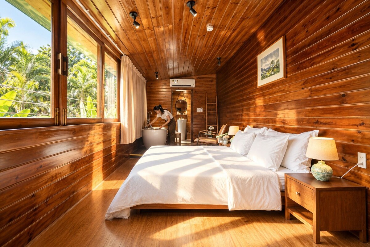 Attic House | มินิบาร์, ตู้นิรภัยในห้องพัก, โต๊ะทำงาน, พื้นที่ทำงานแบบใช้แล็ปท็อป