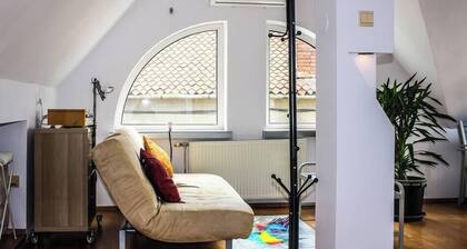 Split Crib – Chill Studio in Historic Brașov