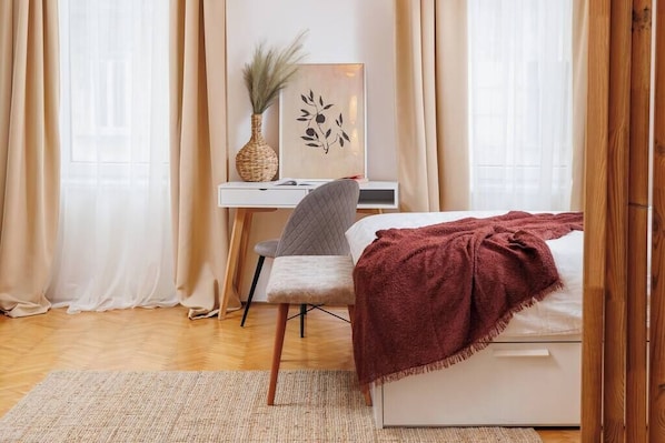 1 quarto, ferros/tábuas de passar roupa, Wi-Fi, roupa de cama