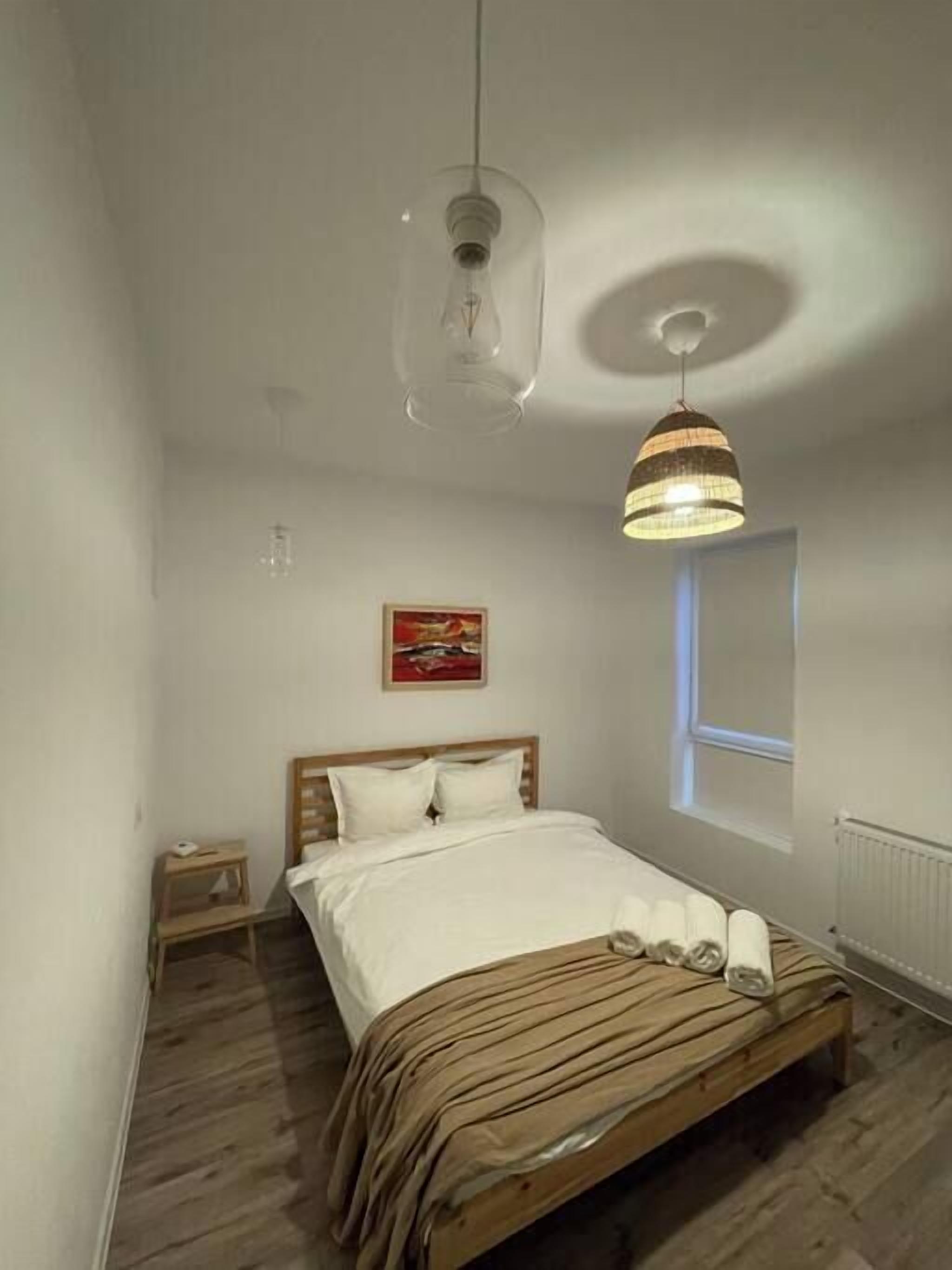 1 chambre, fer et planche à repasser, Wi-Fi gratuit, draps fournis