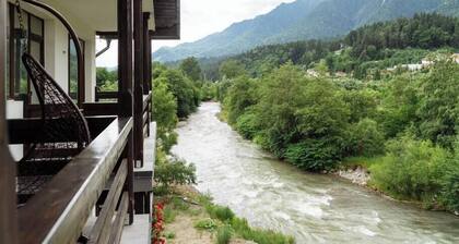Nature Loft by the river - FireplaceandMountain View