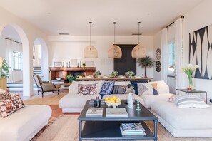 Villa | 4 bedrooms - Villa Desiree in Pietrasanta (Pietrasanta)