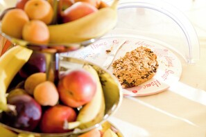 Petit déjeuner servi en supplément