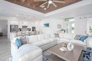 TV connectée, cheminée