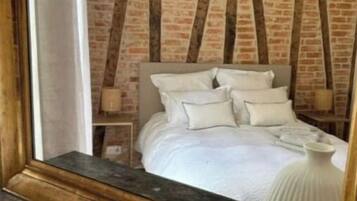 2 chambres, fer et planche Ă repasser, Wi-Fi, draps fournis