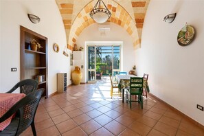 4 bedrooms - 1878 Villa Itaca Garden (Porto Cesareo)