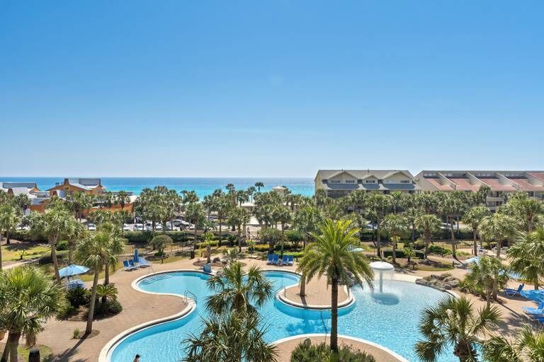 Lämmitetty uima-allas