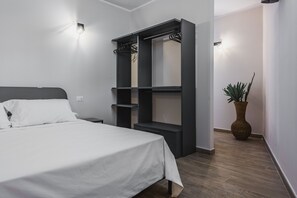 1 makuuhuone, silitysrauta/-lauta, ilmainen Wi-Fi, vuodevaatteet
