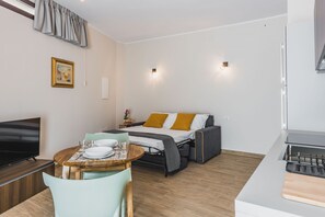 1 makuuhuone, silitysrauta/-lauta, ilmainen Wi-Fi, vuodevaatteet