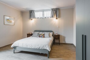 1 Schlafzimmer, Bügeleisen/Bügelbrett, kostenloses WLAN, Bettwäsche