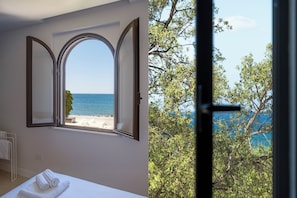 4 Schlafzimmer, Reisekinderbett, WLAN, Bettwäsche