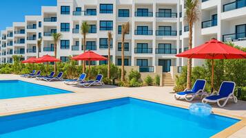 Chalet, 1 Bedroom, Accessible, Smoking | Pool | Outdoor pool