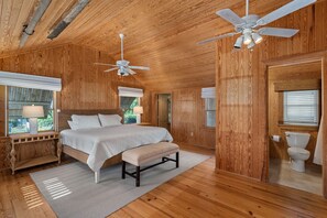 6 Schlafzimmer, Bügeleisen/Bügelbrett, kostenloses WLAN, Bettwäsche