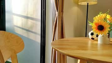 Apartamento, 1 quarto, sacada, vista para o oceano | Parte interna