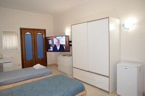 Slaapzaal, 1 slaapkamer, toegankelijk voor mindervaliden, roken | 1 slaapkamer, geluiddichte muren