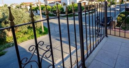 Luxurious Villa 15min From the Beach