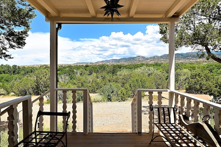 Property grounds. Tesuque Outpost |3 Casitas |Best views in Santa Fe