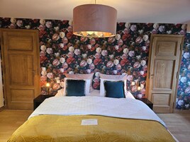 Comfort Room | Individually decorated, individually furnished, soundproofing, free WiFi