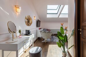 Interior - Old Town Luxury Suites (București)