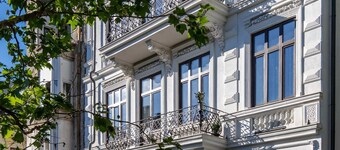 Old Town Luxury Suites