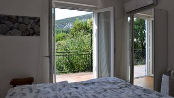 3 chambres, fer et planche Ă repasser, Wi-Fi gratuit, draps fournis