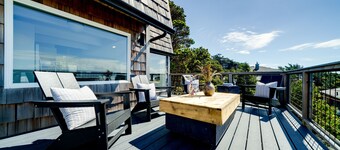 Tree House MCA#414- Across the street from beach, 4 bdrm, Ocean View, dogs ok