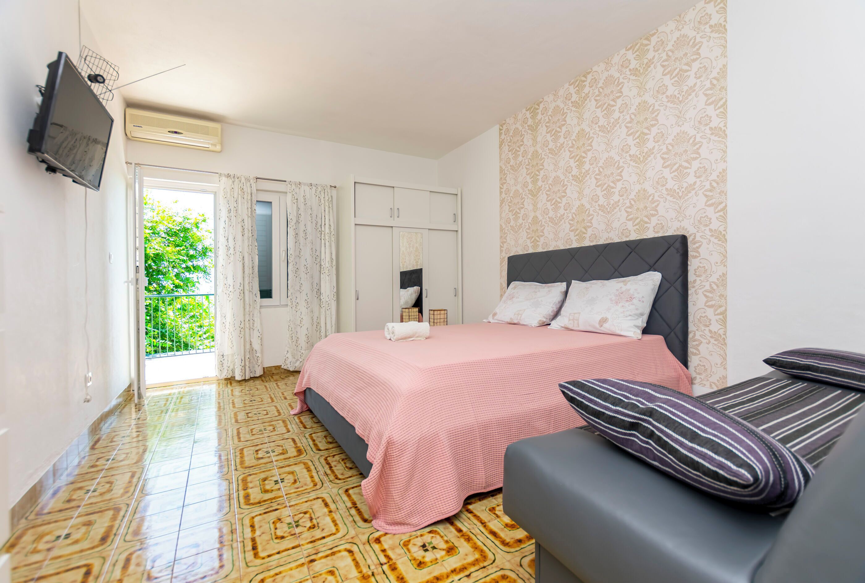 واي فاي مجانًا