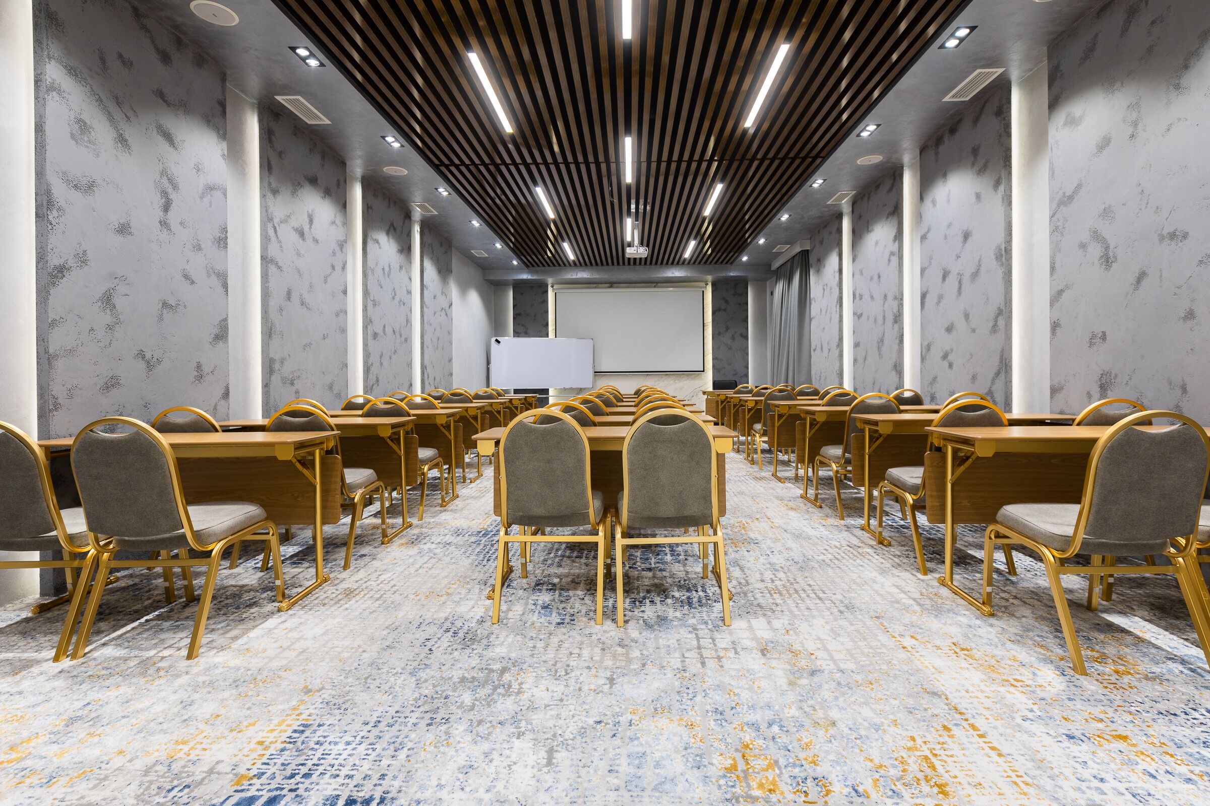 Photo - Roadside by Khorrot