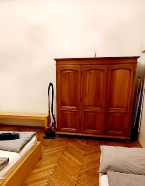 2 Schlafzimmer