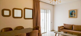 Ennaser Bliss Your Urban Oasis Awaits