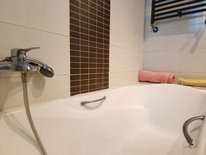 Bathroom - Ennaser Bliss Your Urban Oasis Awaits (Ariana)