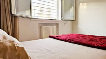 Apartment, 2 Bedrooms, Accessible, Smoking | 3 bedrooms, soundproofing
