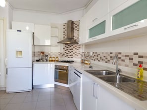 Apartment, 2 Bedrooms, Accessible, Smoking | Interior - Ennaser Bliss Your Urban Oasis Awaits (Ariana)