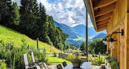 Apartment Chalet Grittelihus, Between Interlaken - Gstaad