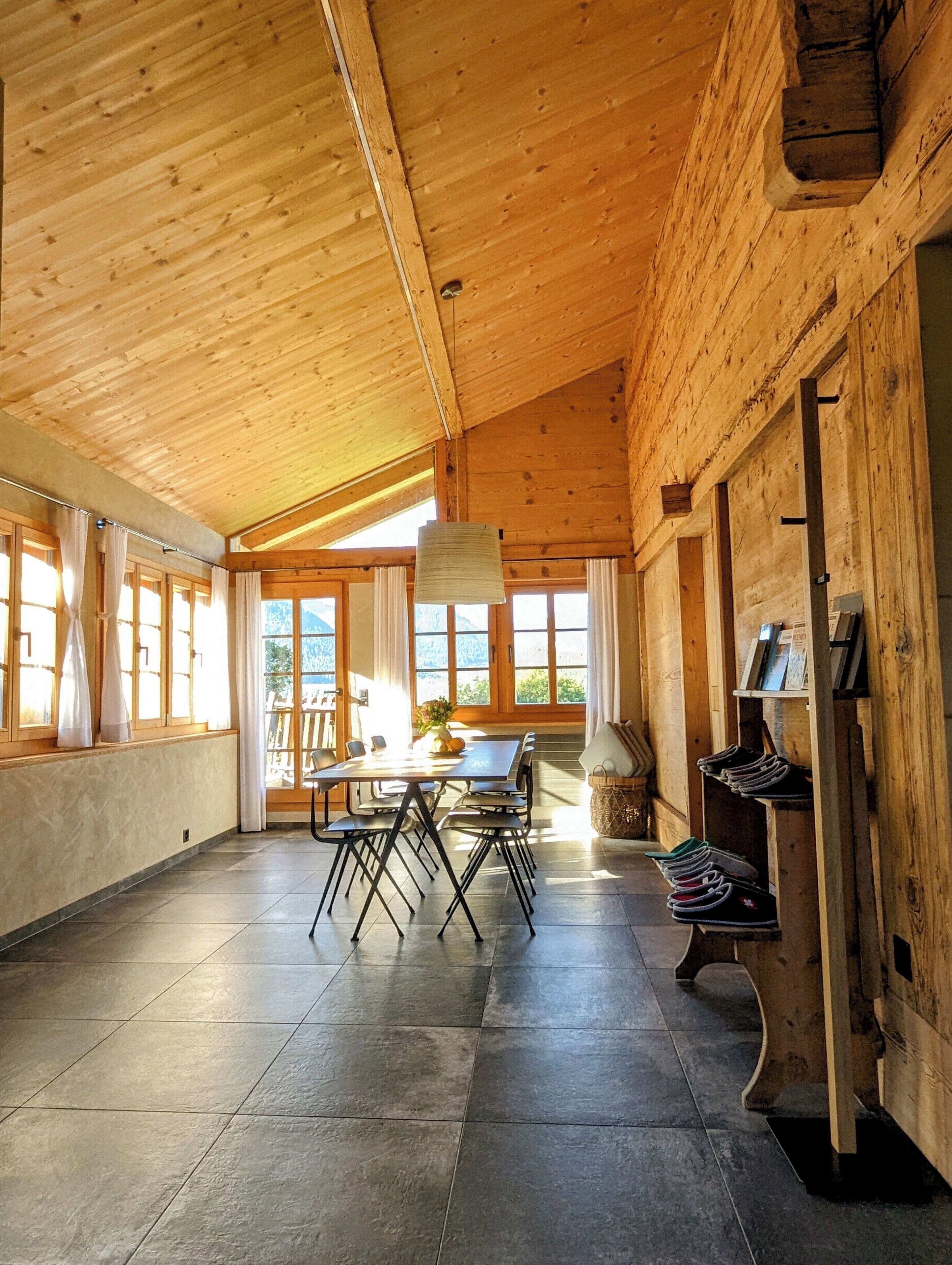 Chalet, 3 Bedrooms, Smoking, Balcony | Dining