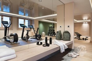 Fitness facility - Wifi, 300m from resort center, view resort, fitness, swimming pool, sauna, hammam, balcony, parking (La Plagne)
