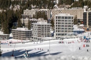 Exterior - Wifi, 100m from resort center, view ski slopes, fitness, swimming pool, sauna, hammam, balcony (Flaine)