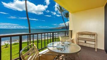 Condo, 1 Bedroom | Property grounds