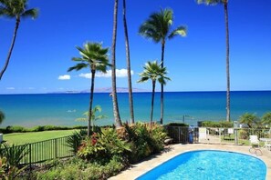 Appart'hôtel, 2 chambres | Piscine | Piscine extérieure