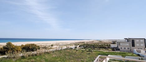 Apartment, 2 Bedrooms, Balcony, Garden View | Property grounds