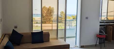 Apartment, 2 Bedrooms, Balcony, Garden View | Living room